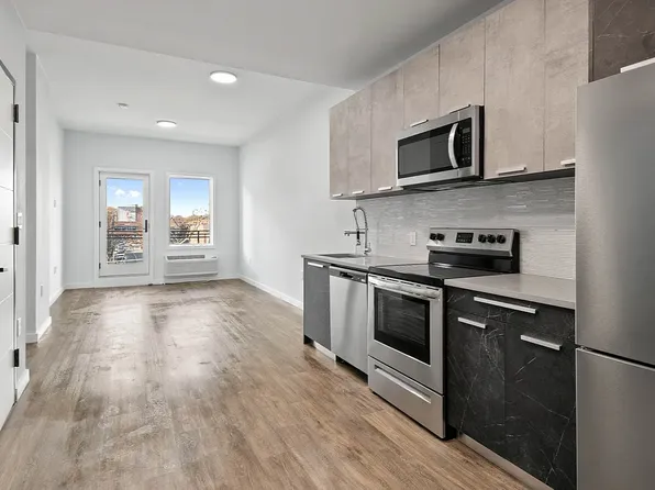2733 East 12th Street 6I image 1 of 10