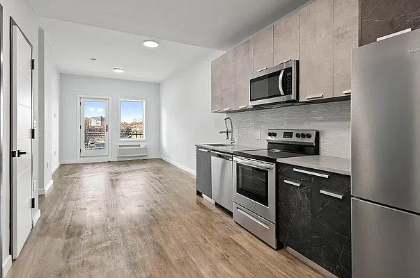 Rented by Elmekies Equities | media 1