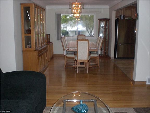 5th image of 5687 Beacon Hill Dr