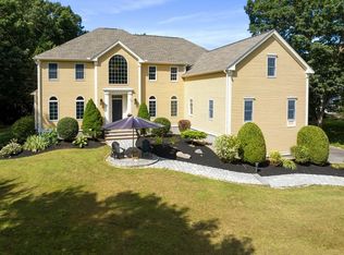 60 Beaver Brook Rd, North Andover, MA 01845