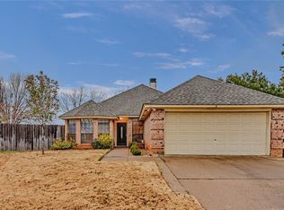 6 Reed Cir, Mansfield, TX 76063