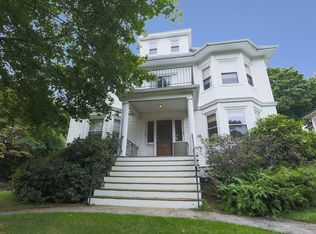 44 Gray St #1, Arlington, MA 02476