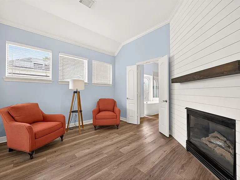 3510 Artesian Springs Ct — Photo 25