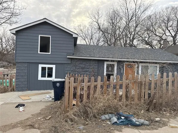 3840 Askew Ave, Kansas City, MO 64128