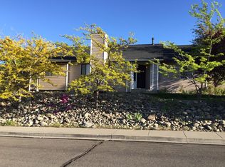 1092 McGee Dr, Reno, NV 89523