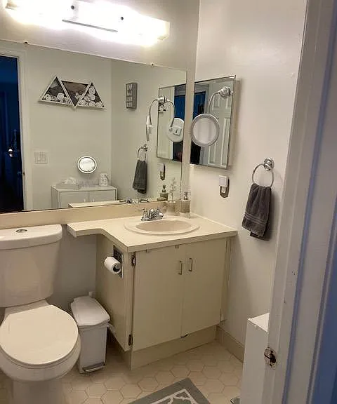 360 Hadleigh Ln — Photo 11