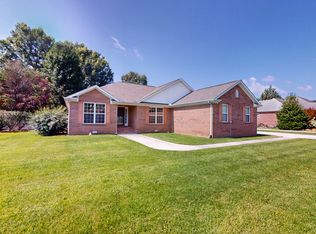 121 Regalwood Dr, Manchester, TN 37355