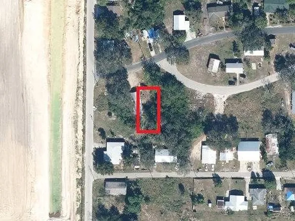 327 Geese St, Avon Park, FL 33825