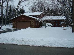 3290 Pebble Beach Rd, Grove City, OH 43123