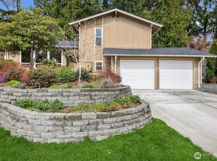 225 218th Pl SW, Bothell, WA 98021