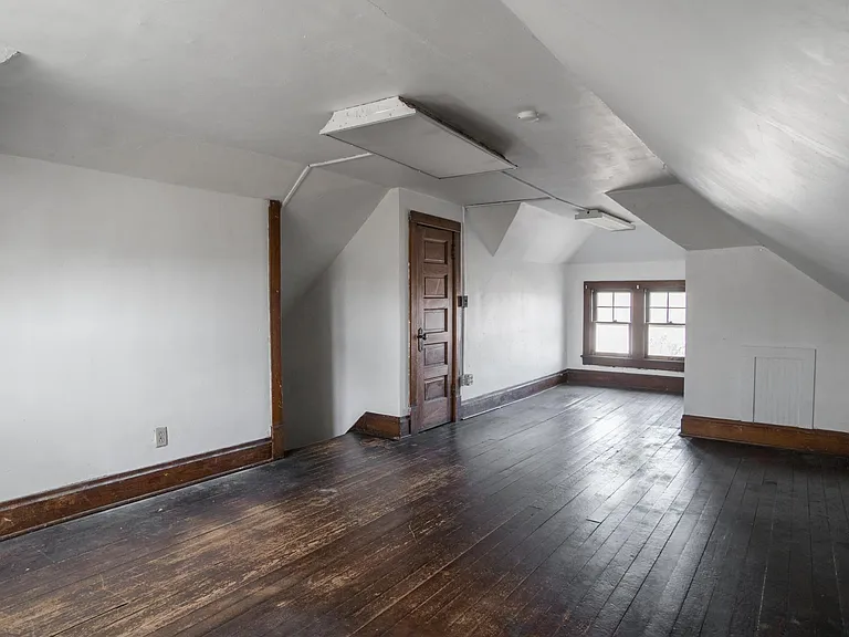 4228 Greenwood Pl — Photo 22