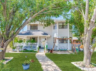 825 Country Club Rd, Lucas, TX 75002