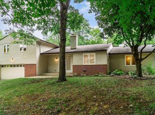 4869 Sharon Hill Dr, Columbus, OH 43235