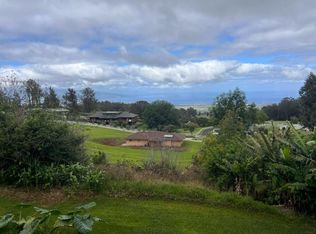 2366 Piiholo Rd, Makawao, HI 96768