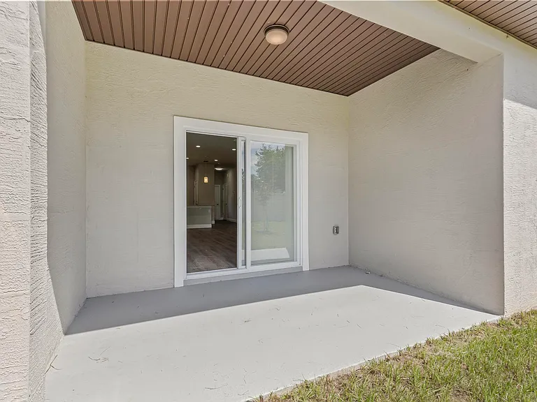 6 Emmons Ln — Photo 54