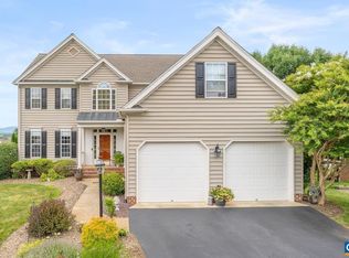 931 Braeburn St, Crozet, VA 22932