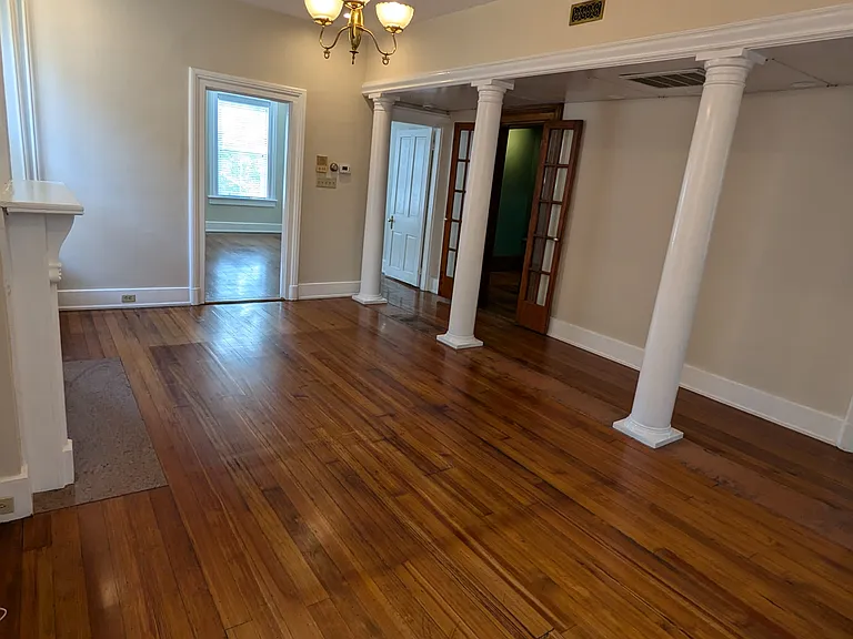1332 Broadway St — Photo 9