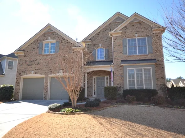 384 Cherry Tree Ln, Marietta, GA 30066