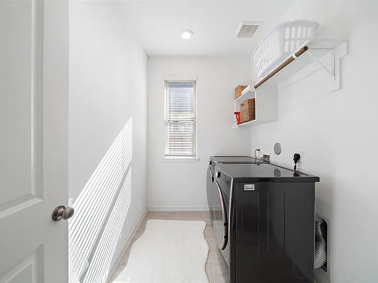 2239 Ginger Trail Ln — Photo 15