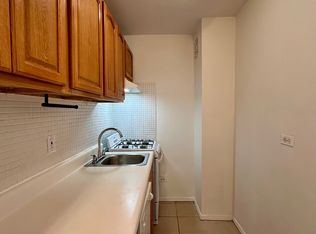 14935 Northern Blvd APT 3B, Flushing, NY 11354