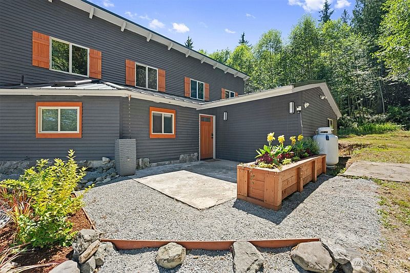 2nd image of 22120 Gaspard Lane