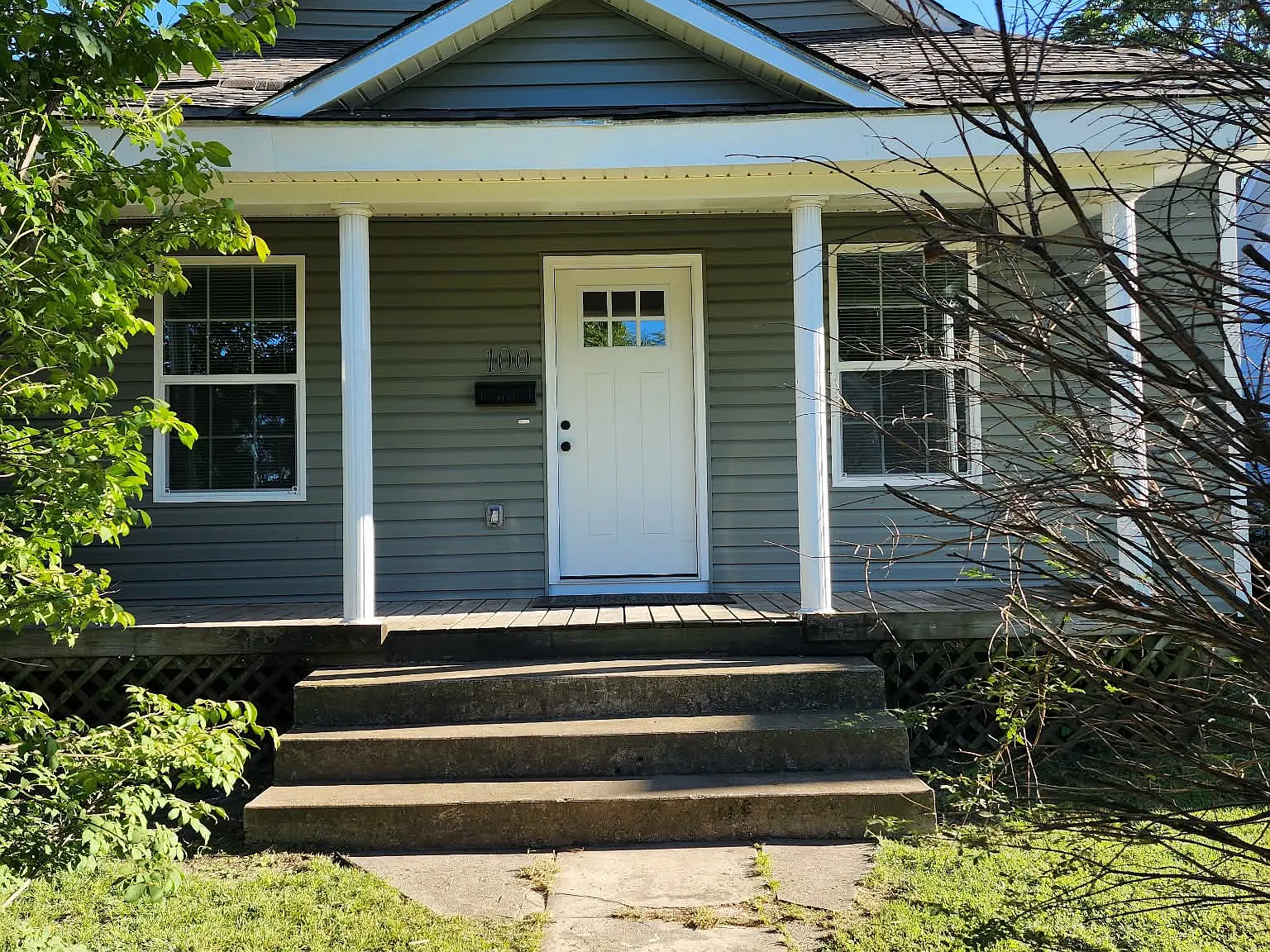 3 bed, 1258 sqft, $1,200 — Photo 1