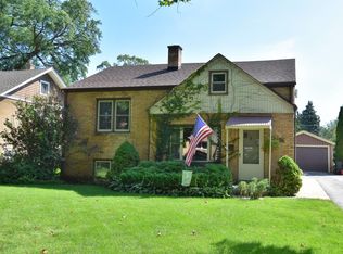 435 S Cornell Ave, Villa Park, IL