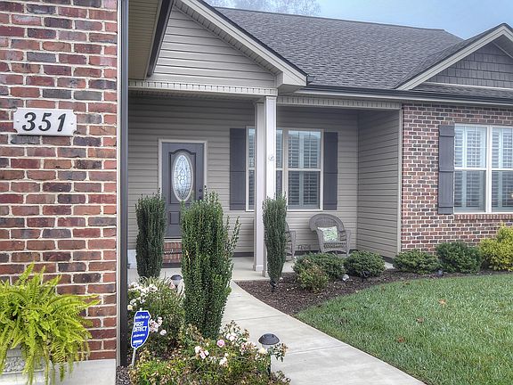 5th image of 351 Mountain Creek Ct
