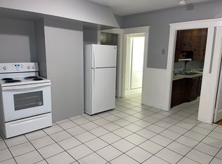 60 Fairlawn Ave Floor 2, Woonsocket, RI 02895