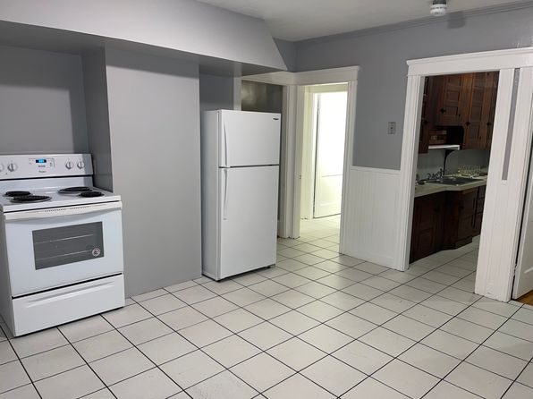 60 Fairlawn Ave Floor 2