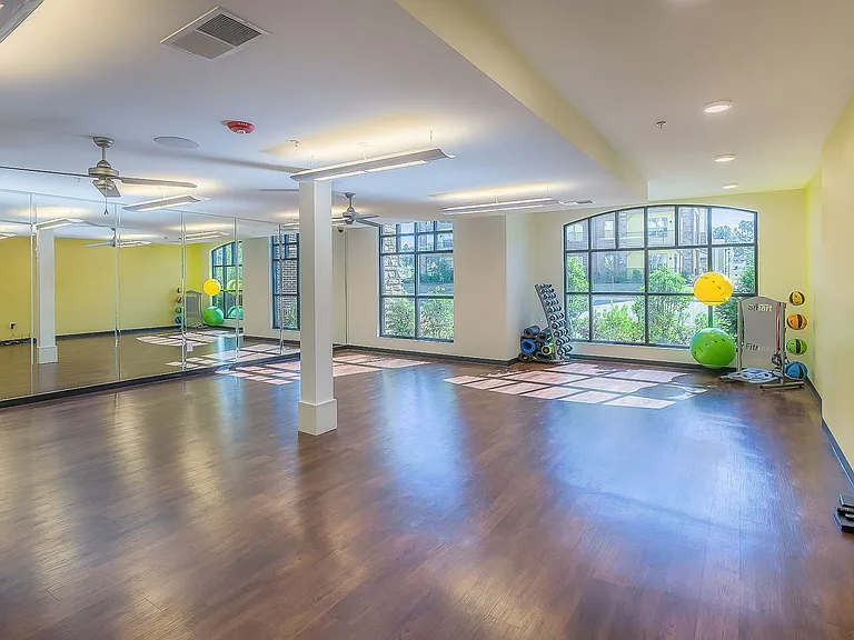 IMT Ballantyne — Photo 28