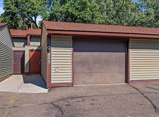 10276 Hanson Blvd NW, Coon Rapids, MN 55433