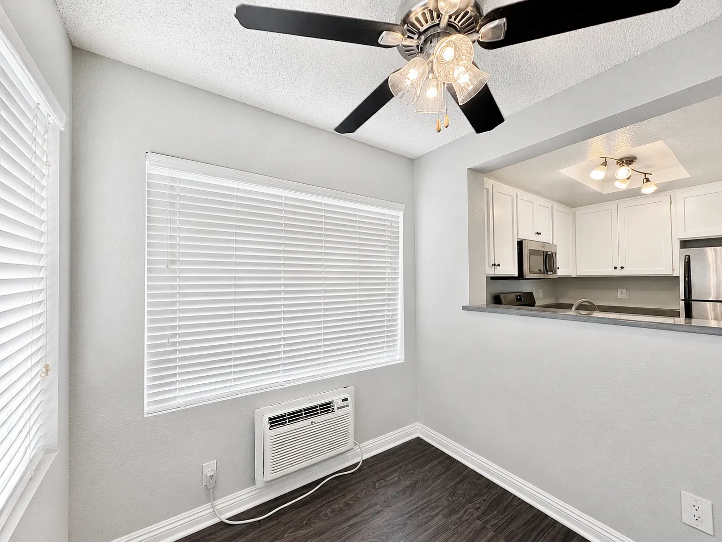 1229 Mansfield Property — Photo 3