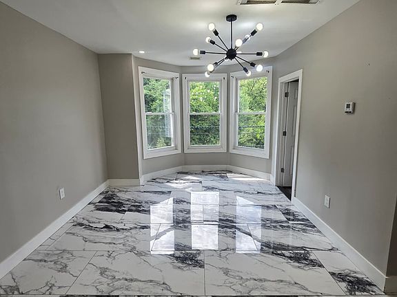 4th image of 97 Clifton Ave #3AA