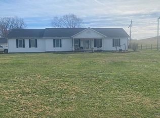 5682 Harmons Lick Rd, Paint Lick, KY 40461