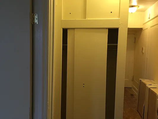 Rented by Edward Gugenheim, LREB | media 22