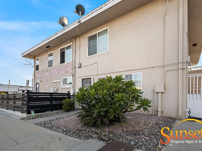 3904 Hamilton St — Photo 11
