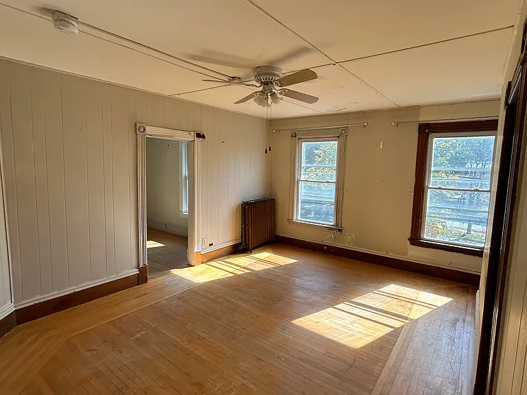 67 High St #4 — Photo 4