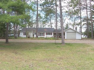 10020 Ocqueoc Lake Rd, Ocqueoc, MI 49759