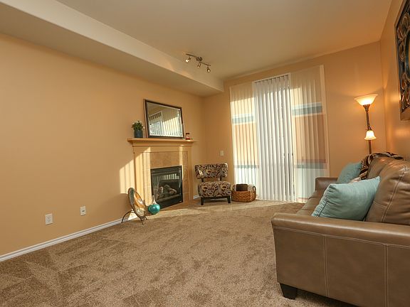 3rd image of 2004 NW Cadbury Ave APT 213