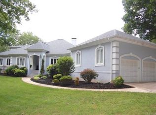 1704 Walden Pond Ln, Waxhaw, NC 28173
