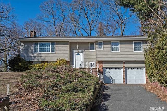 1st image of 3 Skyview Ln