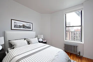 Rented by R New York