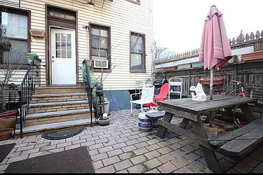 53 Withers Street