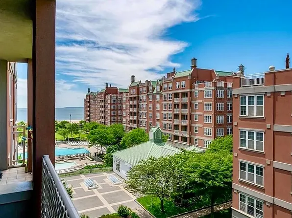 75 Oceana Dr E APT 3G, Brooklyn, NY 11235