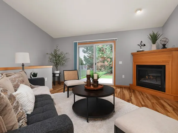 358 Alpine Meadow Cir, Oregon, WI 53575