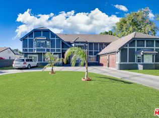 17153 Rayen St, Northridge, CA 91325