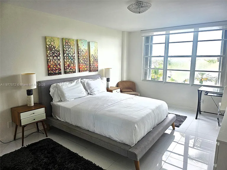 5161 Collins Ave #707 — Photo 20