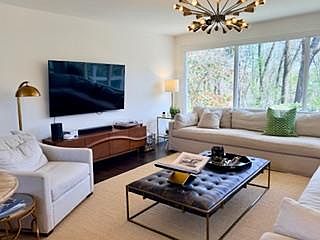 2nd image of 116 Leighton Rd