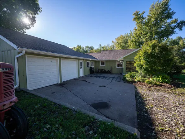 17040 Diamond Rd, Fulton, IL 61252